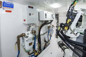 Fins Up 72ft Viking Yacht For Sale