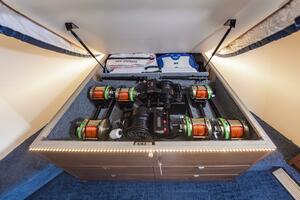 Fins Up 72ft Viking Yacht For Sale