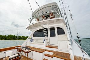 Fins Up 72ft Viking Yacht For Sale