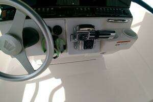 2006 Wellcraft 352 Sport thumbnail 7