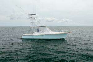 2004 Stolper 38 Express thumbnail 2