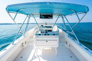 33ft Intrepid Yacht For Sale