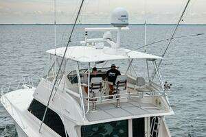 2006 Viking 61 Convertible thumbnail 82