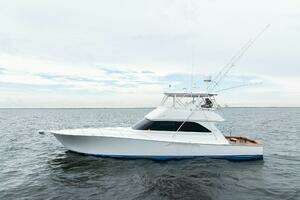 2006 Viking 61 Convertible thumbnail 76