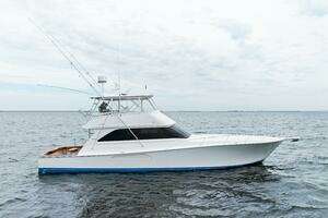 2006 Viking 61 Convertible thumbnail 1