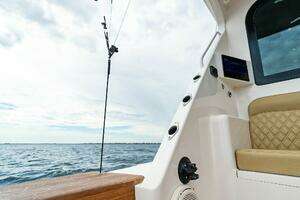 2006 Viking 61 Convertible thumbnail 58