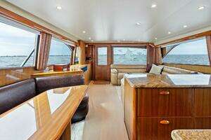 2006 Viking 61 Convertible thumbnail 6