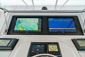 2006 Viking 61 Convertible thumbnail 60