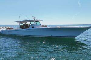  2024 HCB 53 Suenos Yacht For Sale in St. Clair Shores MI