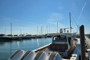 53FT (16.15M) HCB