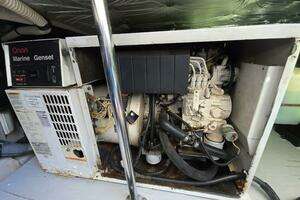 2007 Sea Ray 44 Sedan Bridge thumbnail 31