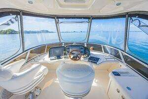 2007 Sea Ray 44 Sedan Bridge thumbnail 7