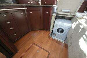 2007 Sea Ray 44 Sedan Bridge thumbnail 21