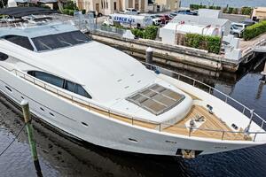 2004 Ferretti 94 Motor Yacht