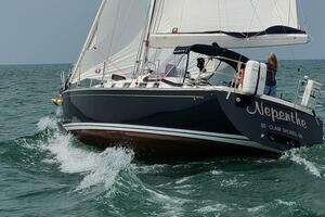Nepenthe 37ft Tartan Yacht For Sale