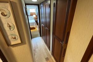 LiLa Blue 54ft Hatteras Yacht For Sale