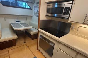 LiLa Blue 54ft Hatteras Yacht For Sale