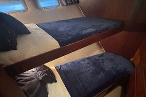 LiLa Blue 54ft Hatteras Yacht For Sale
