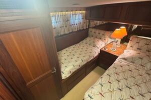 LiLa Blue 54ft Hatteras Yacht For Sale