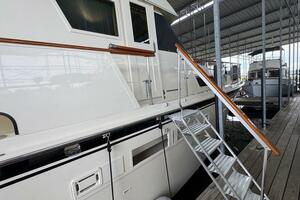 LiLa Blue 54ft Hatteras Yacht For Sale