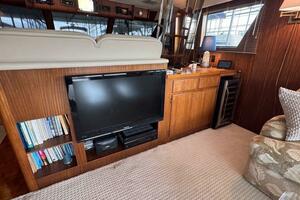 LiLa Blue 54ft Hatteras Yacht For Sale