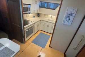 LiLa Blue 54ft Hatteras Yacht For Sale
