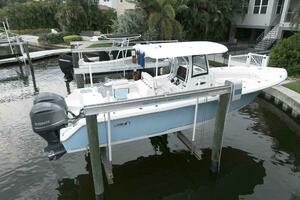 Just A Few Friends II 30ft Sea Hunt Yacht For Sale