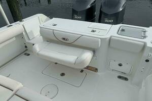 Just A Few Friends II 30ft Sea Hunt Yacht For Sale