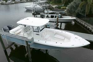 Just A Few Friends II 30ft Sea Hunt Yacht For Sale