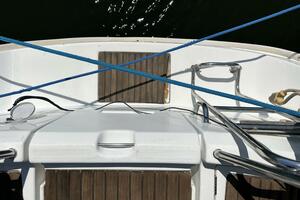Cool Breeze 33ft Beneteau Yacht For Sale