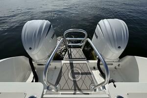 29ft World Cat Yacht For Sale
