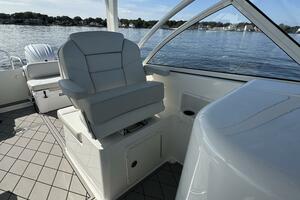 29ft World Cat Yacht For Sale