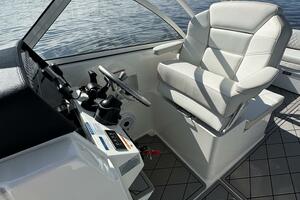 29ft World Cat Yacht For Sale