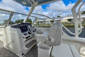29ft World Cat Yacht For Sale