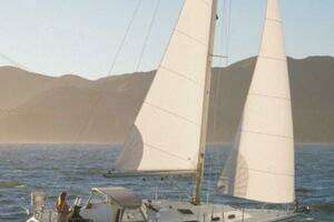 2007 Catalina 350 MK II thumbnail 49