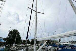 2007 Catalina 350 MK II thumbnail 36