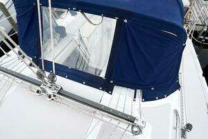 2007 Catalina 350 MK II thumbnail 45