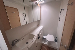 HALLDIS 40ft Lagoon Yacht For Sale
