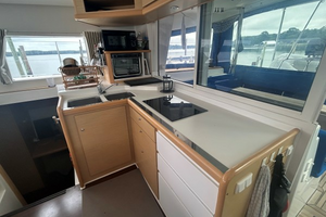 HALLDIS 2011 Lagoon Lagoon 400 Yacht For Sale in Tall Timbers MD