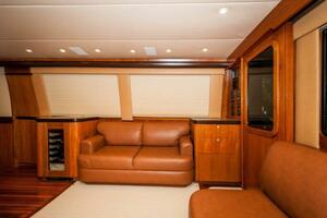 2010 Spencer 57 Convertible- Perra Mala- Salon