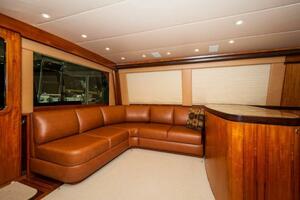 2010 Spencer 57 Convertible- Perra Mala- Salon