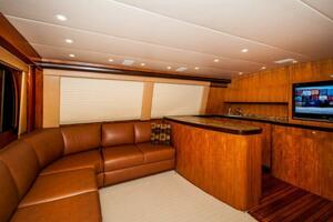 2010 Spencer 57 Convertible- Perra Mala- Salon