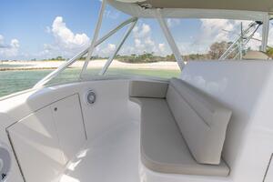2010 Spencer 57 Convertible- Perra Mala- Helm