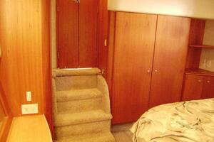 DUNAC S MINNI CONN III 42ft Silverton Yacht For Sale