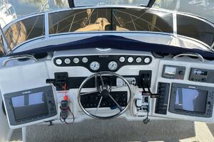 DUNAC S MINNI CONN III 42ft Silverton Yacht For Sale