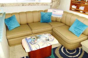 DUNAC S MINNI CONN III 42ft Silverton Yacht For Sale