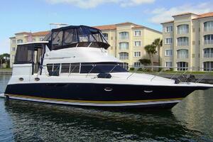DUNAC S MINNI CONN III 42ft Silverton Yacht For Sale