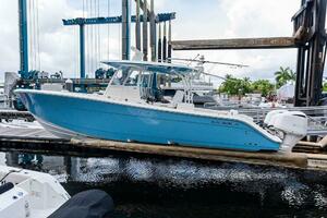 35ft Cobia Yacht For Sale