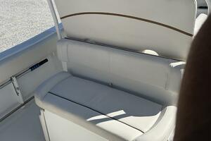 Fwd cockpit seat