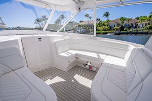 40ft Intrepid Yacht For Sale
